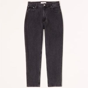 Abercrombie & Fitch black Curve Love High Rise Mom Jean, size 29